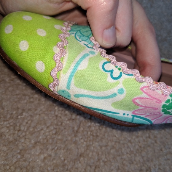 Lilly Pulitzer Flats - Picture 6 of 7